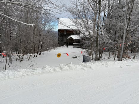 Upper Mountain Road Ski in Ski out